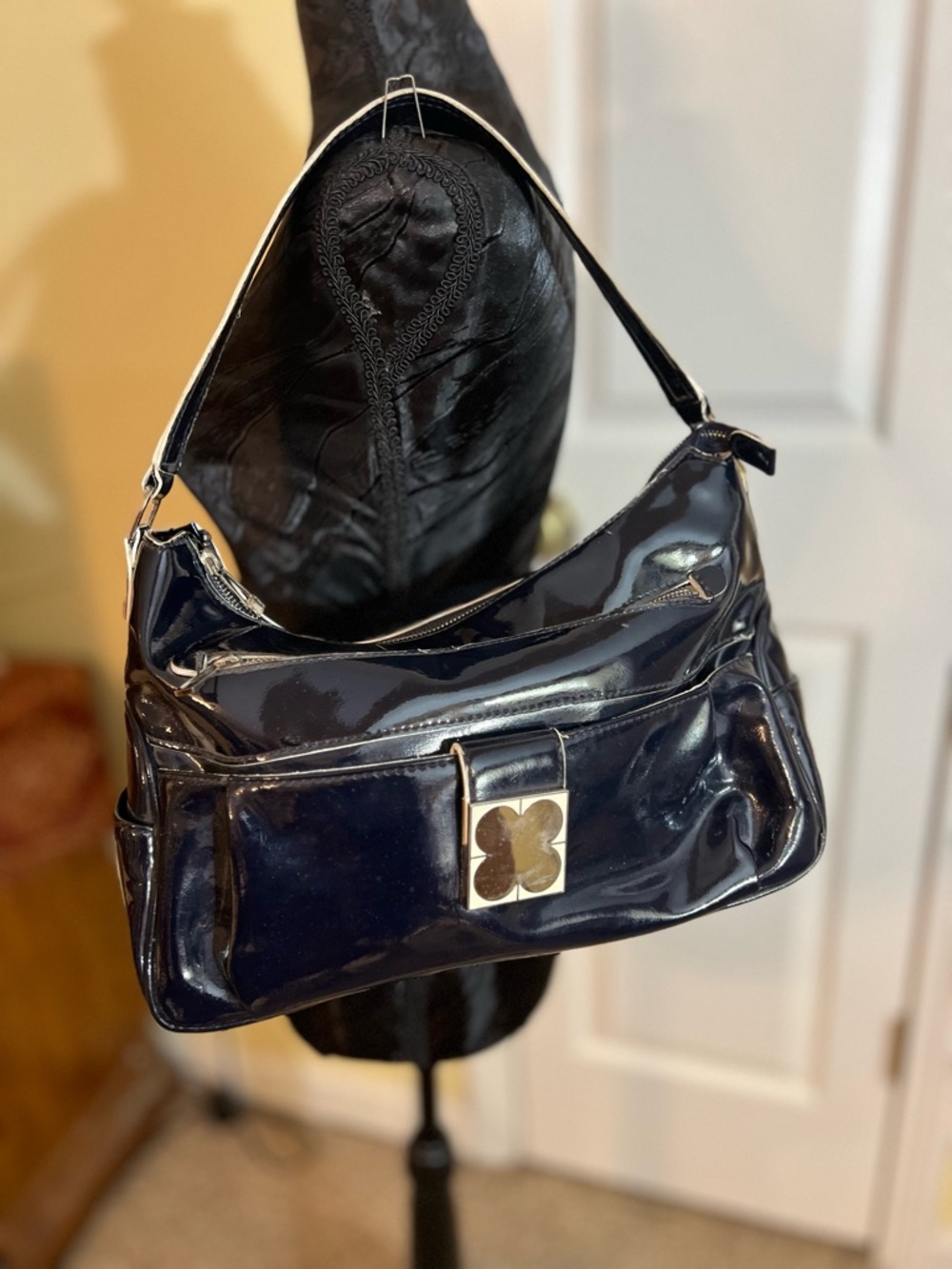 Liz Claiborne Patent Shoulder Bag in Navy